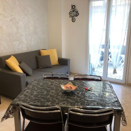 Casa Francesca: Un Mare Di Relax! Lägenhet Ventimiglia Exteriör bild