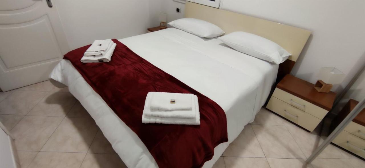 Casa Francesca: Un Mare Di Relax! Lägenhet Ventimiglia Exteriör bild